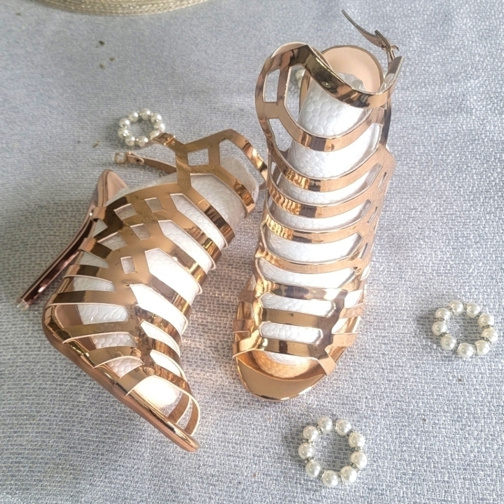 Metallic Gold Strappy Sexy Sandals/Stiletto Heels NEW!!🌟👠 - Picture 13 of 14